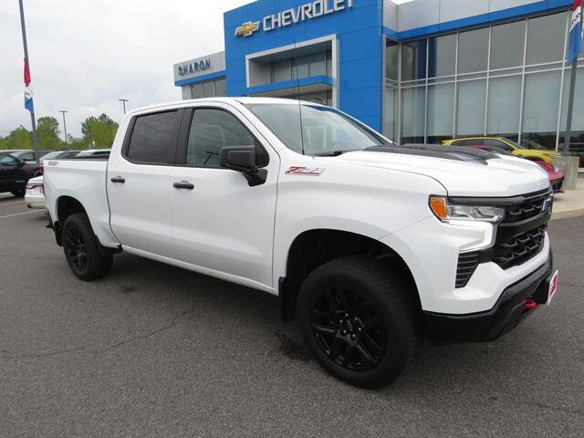 2023 Chevrolet Silverado 1500 LT Trail Boss photo 2