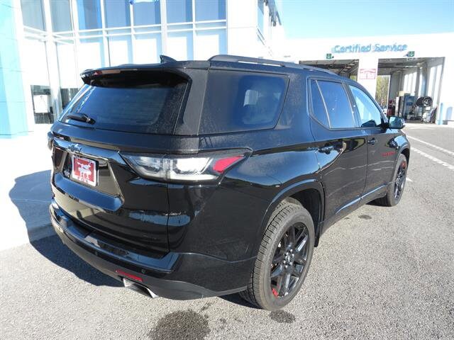 2020 Chevrolet Traverse Premier photo 3