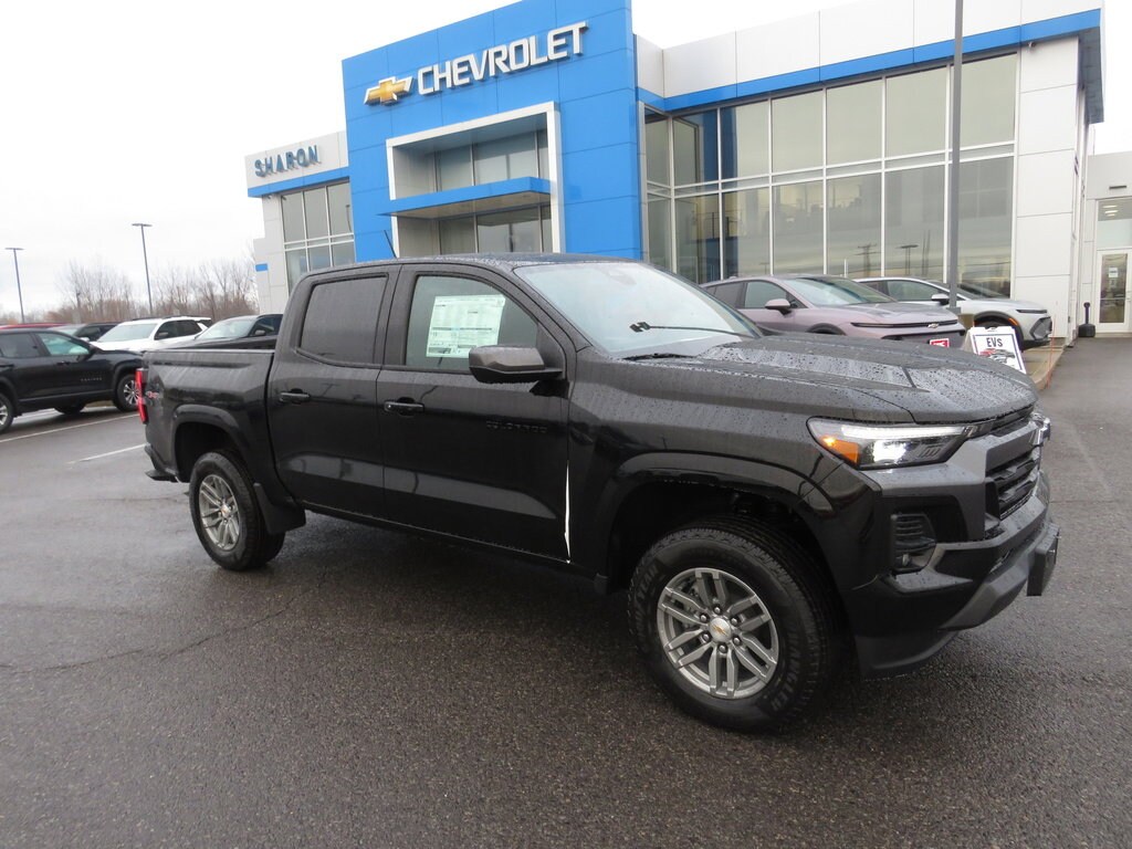 2026 Chevrolet Colorado LT photo 3