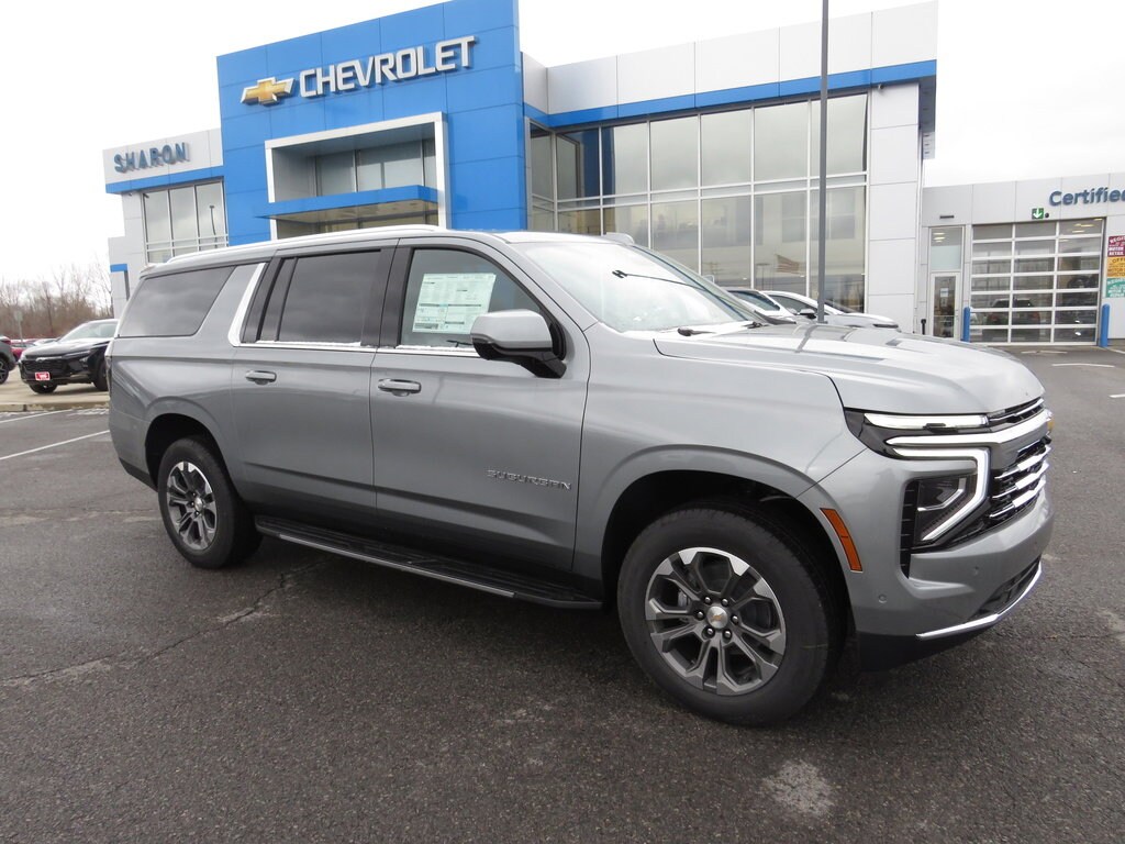 2026 Chevrolet Suburban LT photo 2