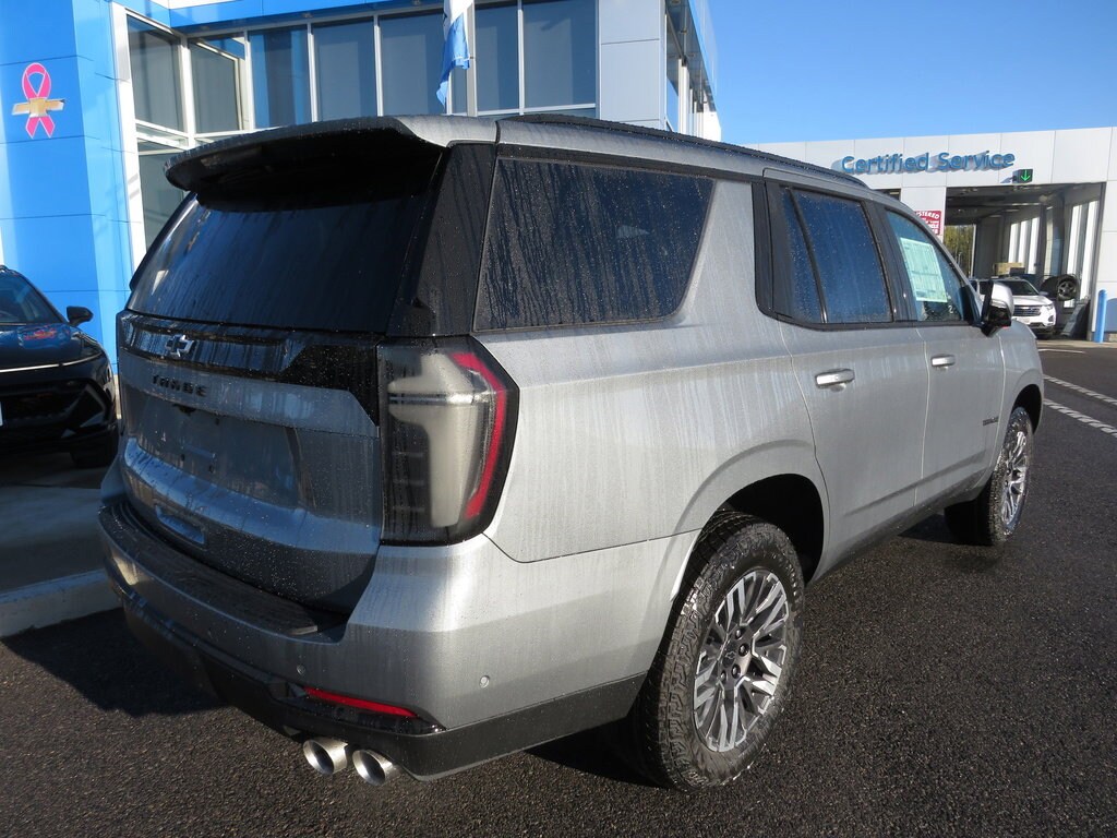 2026 Chevrolet Tahoe Z71 photo 2