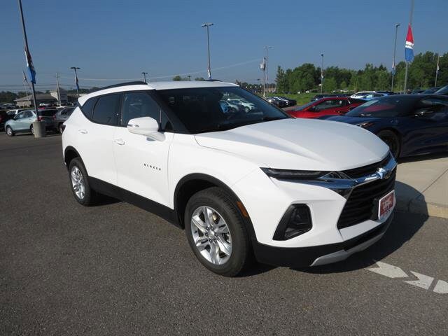 2022 Chevrolet Blazer 2LT photo 2