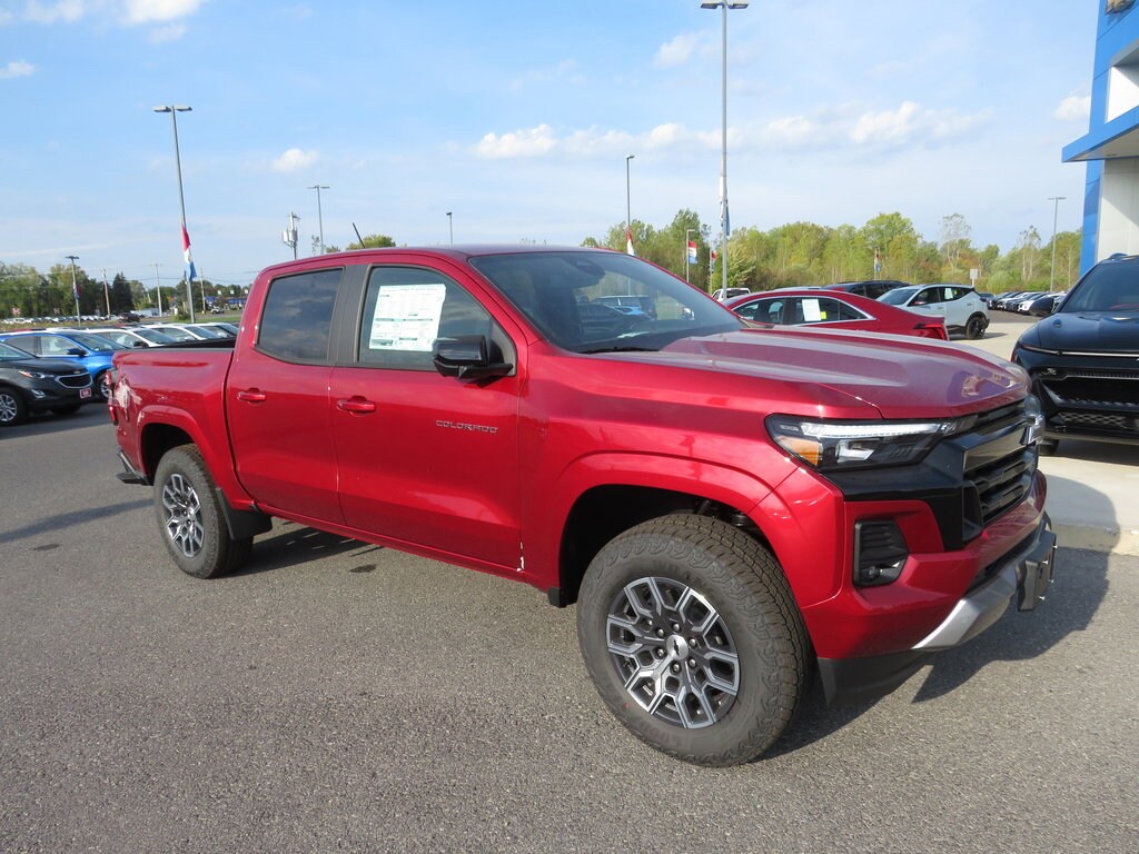 2026 Chevrolet Colorado Z71 photo 3