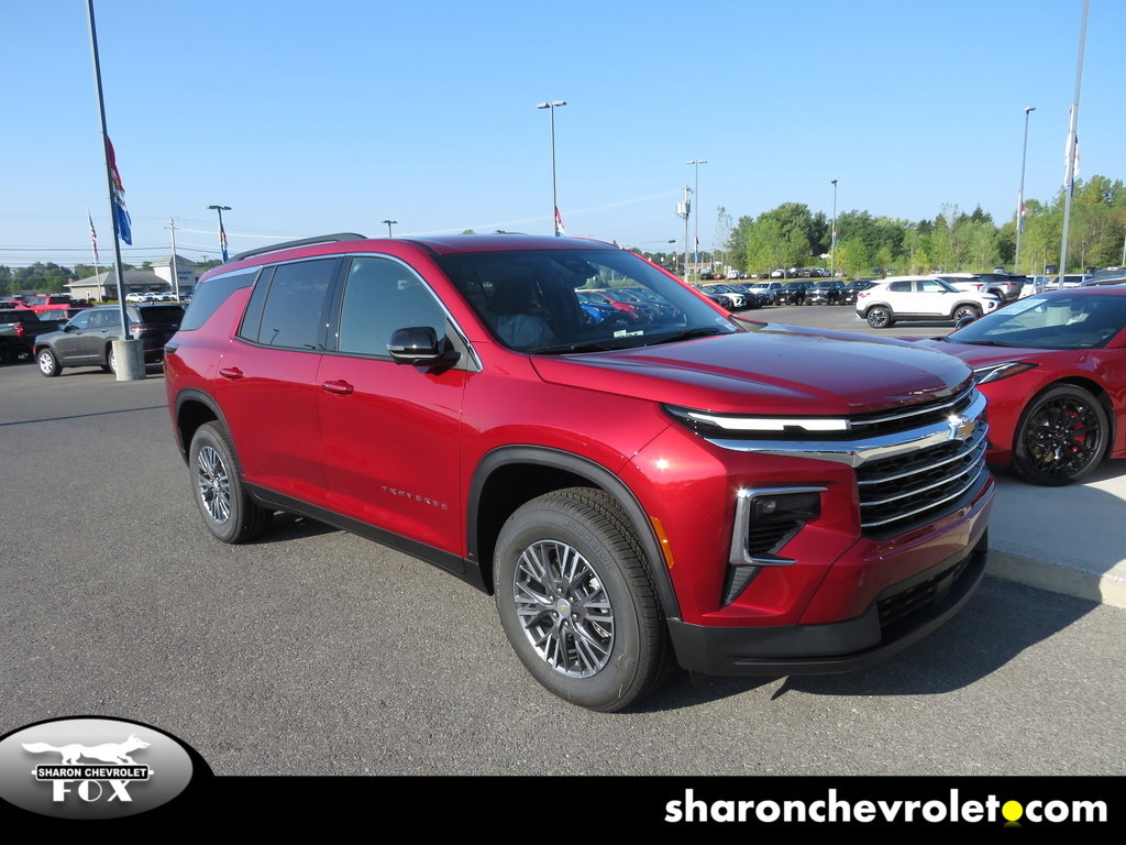 2026 Chevrolet Traverse LT's photo