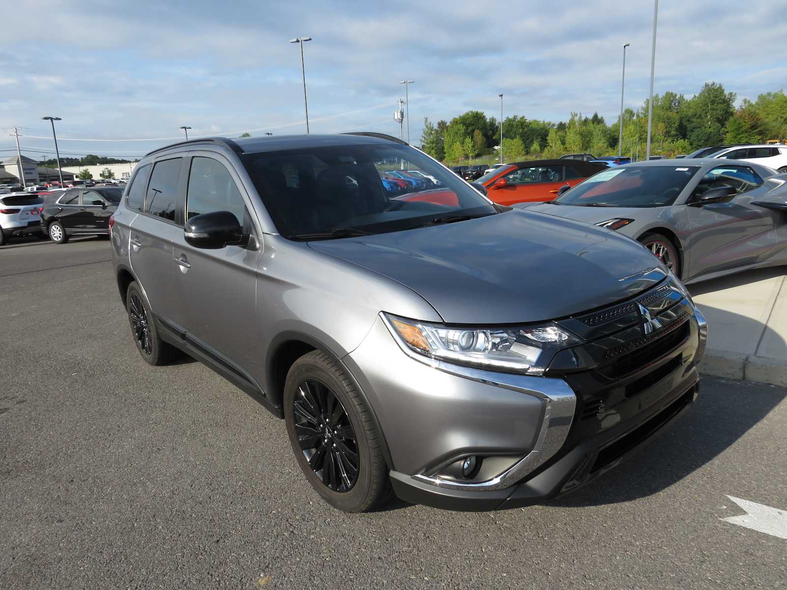 Used 2020 Mitsubishi Outlander LE with VIN JA4AZ3A36LZ028366 for sale in Liverpool, NY