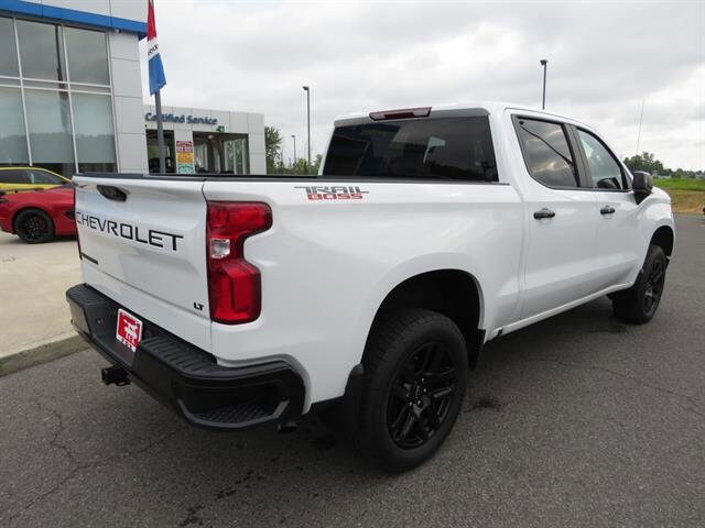 2023 Chevrolet Silverado 1500 LT Trail Boss photo 3
