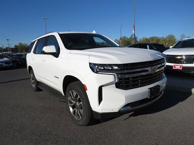 2022 Chevrolet Tahoe LT photo 2