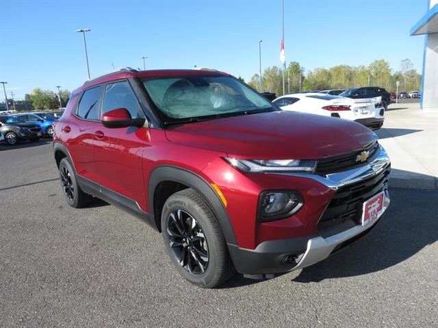 2023 Chevrolet Trailblazer LT photo 2
