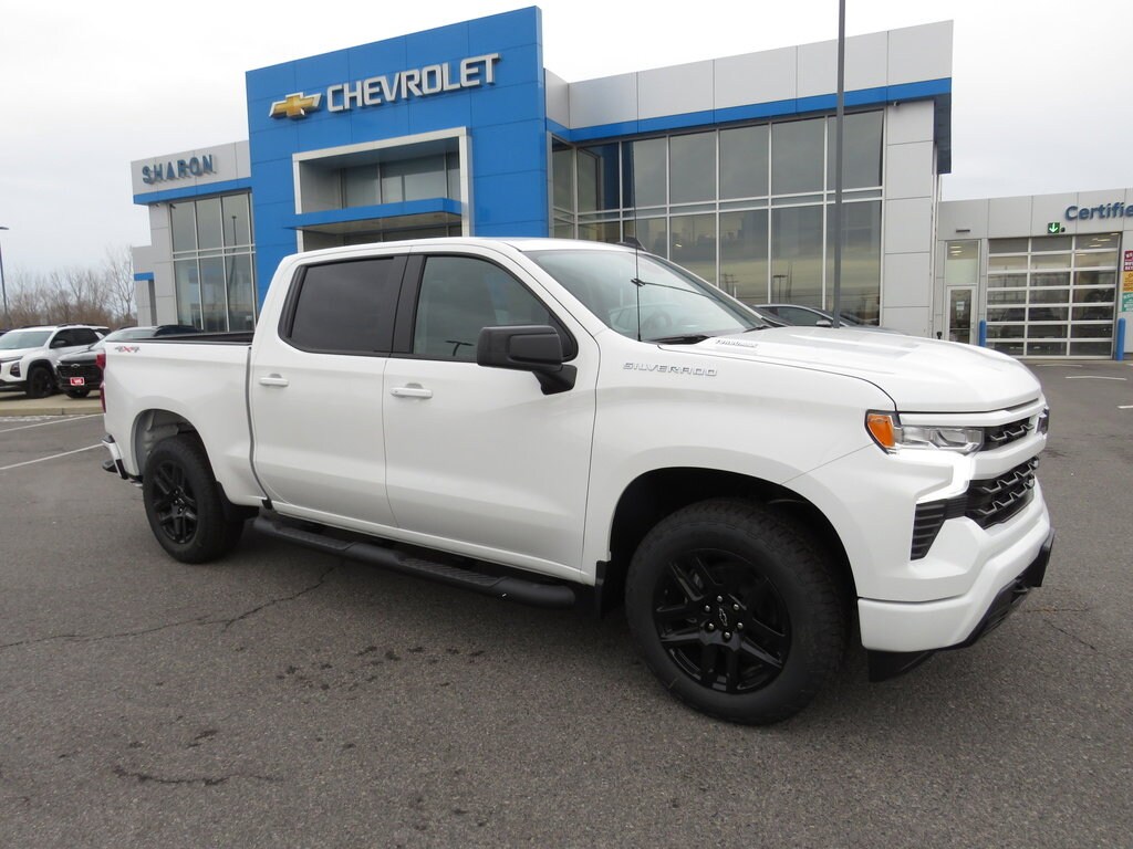 2026 Chevrolet Silverado 1500 RST photo 3