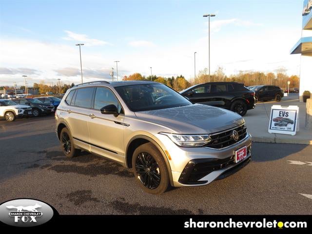 2022 Volkswagen Tiguan SE R-LINE BLACK