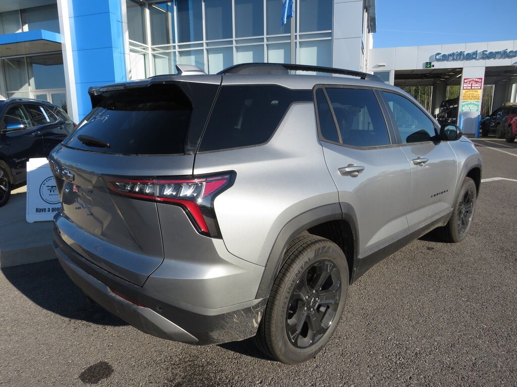 2026 Chevrolet Equinox LT photo 3