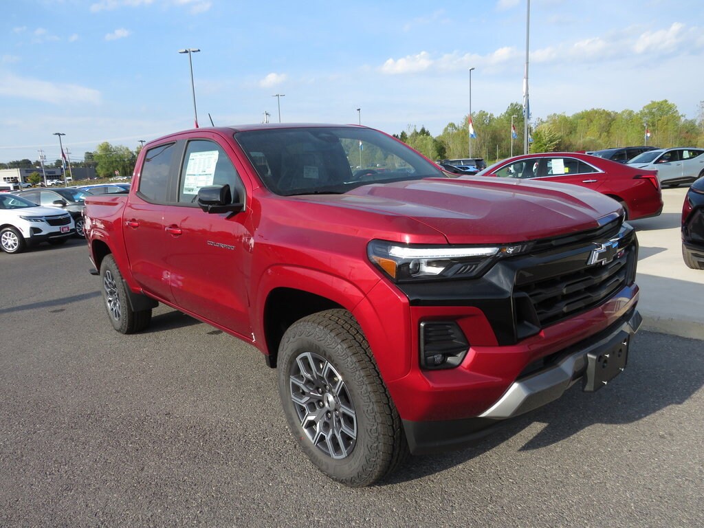 2026 Chevrolet Colorado Z71 photo 2