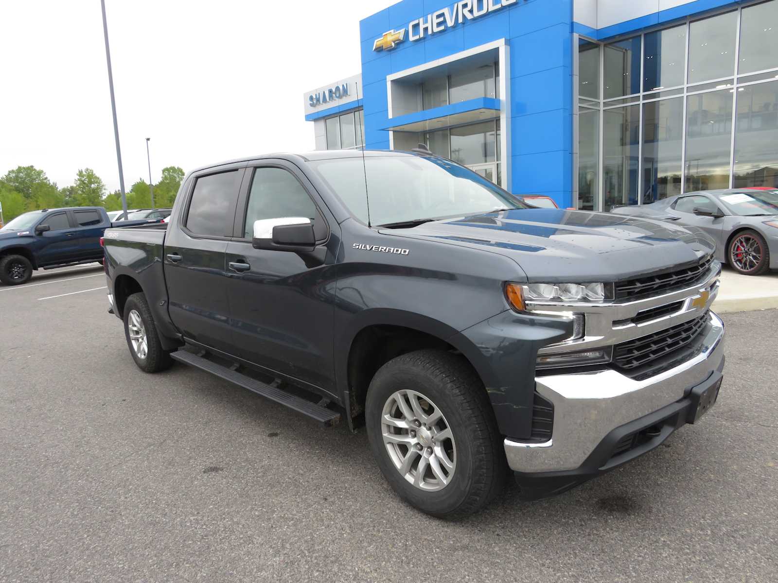 Used 2021 Chevrolet Silverado 1500 LT with VIN 1GCPYJEK8MZ399782 for sale in Liverpool, NY