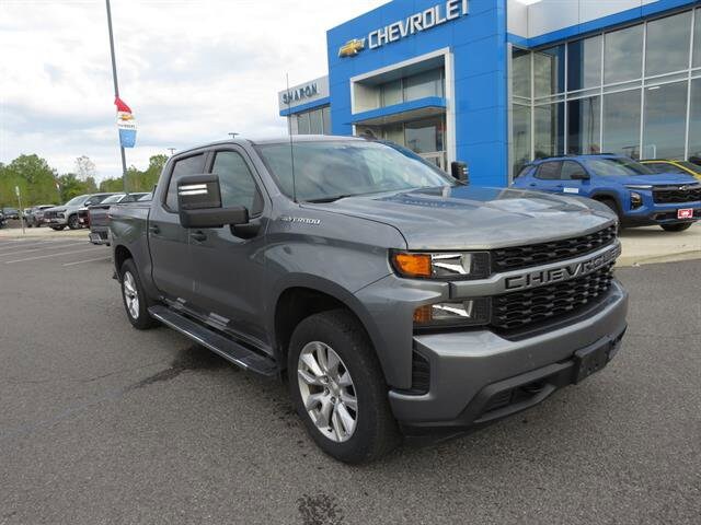 2020 Chevrolet Silverado 1500 Custom photo 2