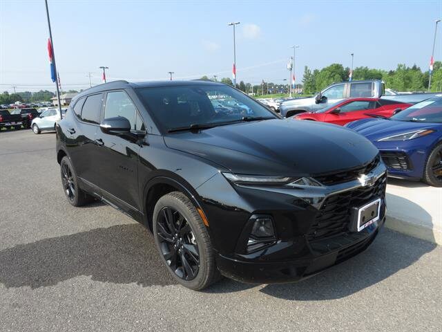 2022 Chevrolet Blazer RS photo 2