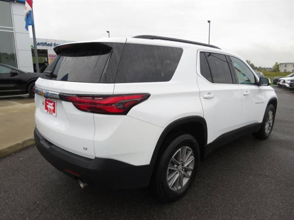 Used 2024 Chevrolet Traverse Limited LT Leather SUV