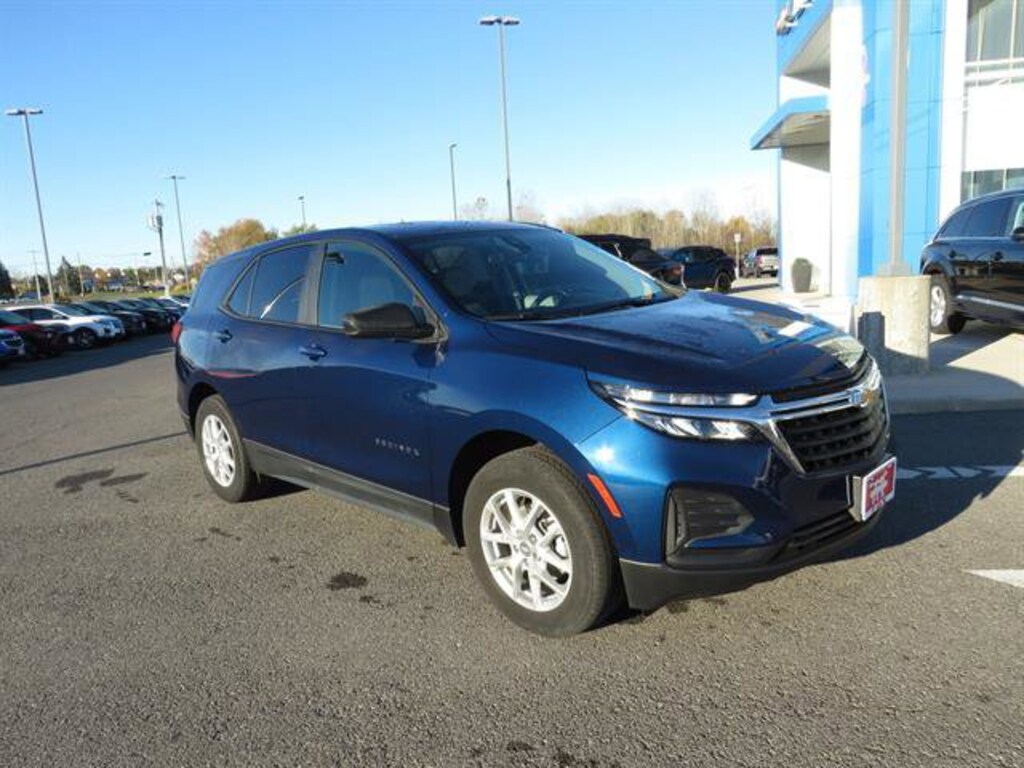 Used 2023 Chevrolet Equinox LS SUV