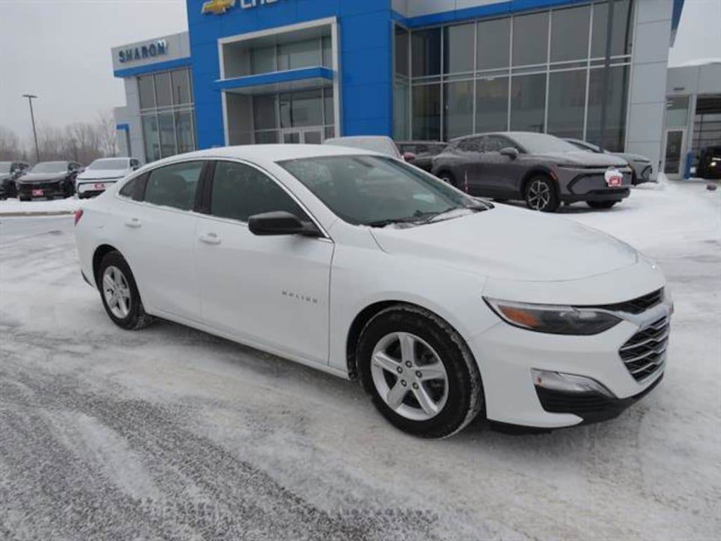 Used 2022 Chevrolet Malibu LS Car