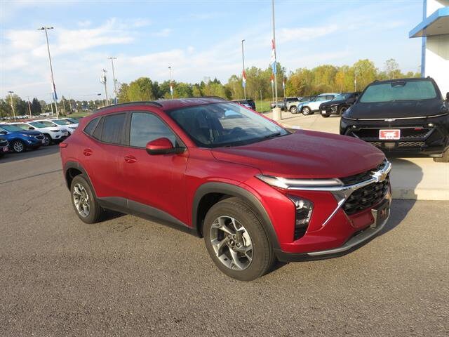 2024 Chevrolet Trax LT photo 3