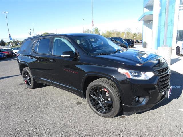 2020 Chevrolet Traverse Premier photo 2
