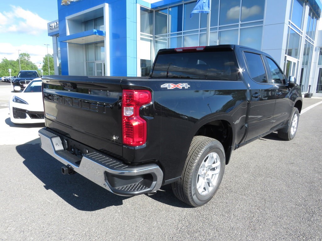 2026 Chevrolet Silverado 1500 LT photo 4