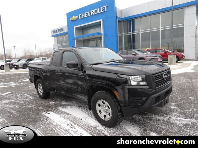 2022 Nissan Frontier S's photo