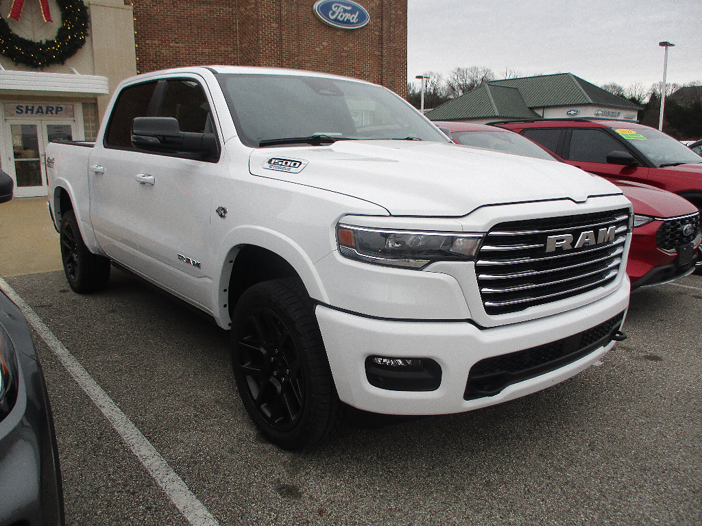 2026 Ram 1500 LARAMIE CREW CAB 4X4 Crew Cab