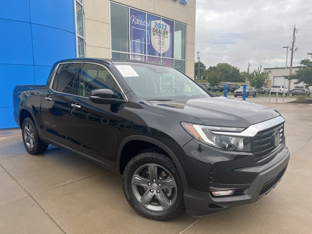 Used 2023 Honda Ridgeline RTL-E with VIN 5FPYK3F72PB011457 for sale in Kansas City