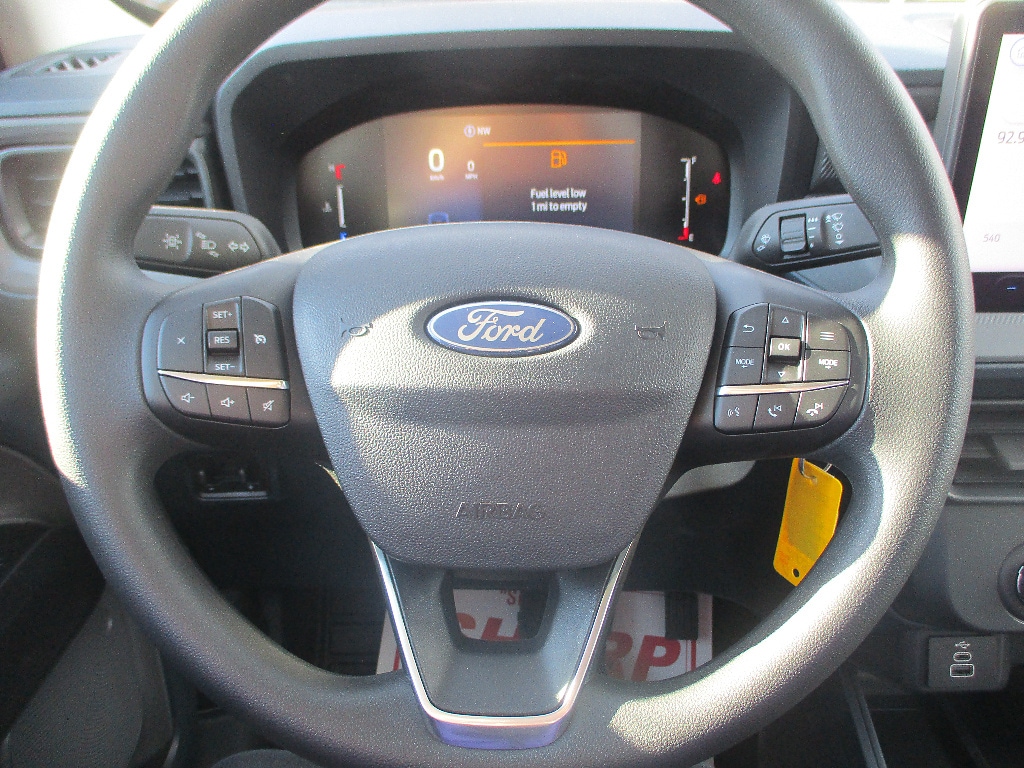 2026 Ford Maverick XL - Photo 9