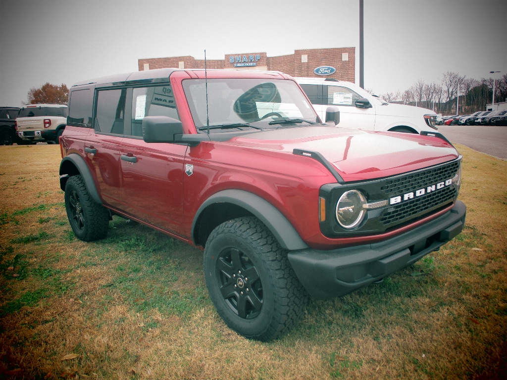 2025 Ford Bronco 4-Door Big Bend's photo