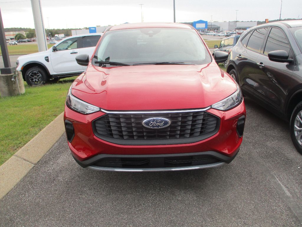 2026 Ford Escape Active photo 2