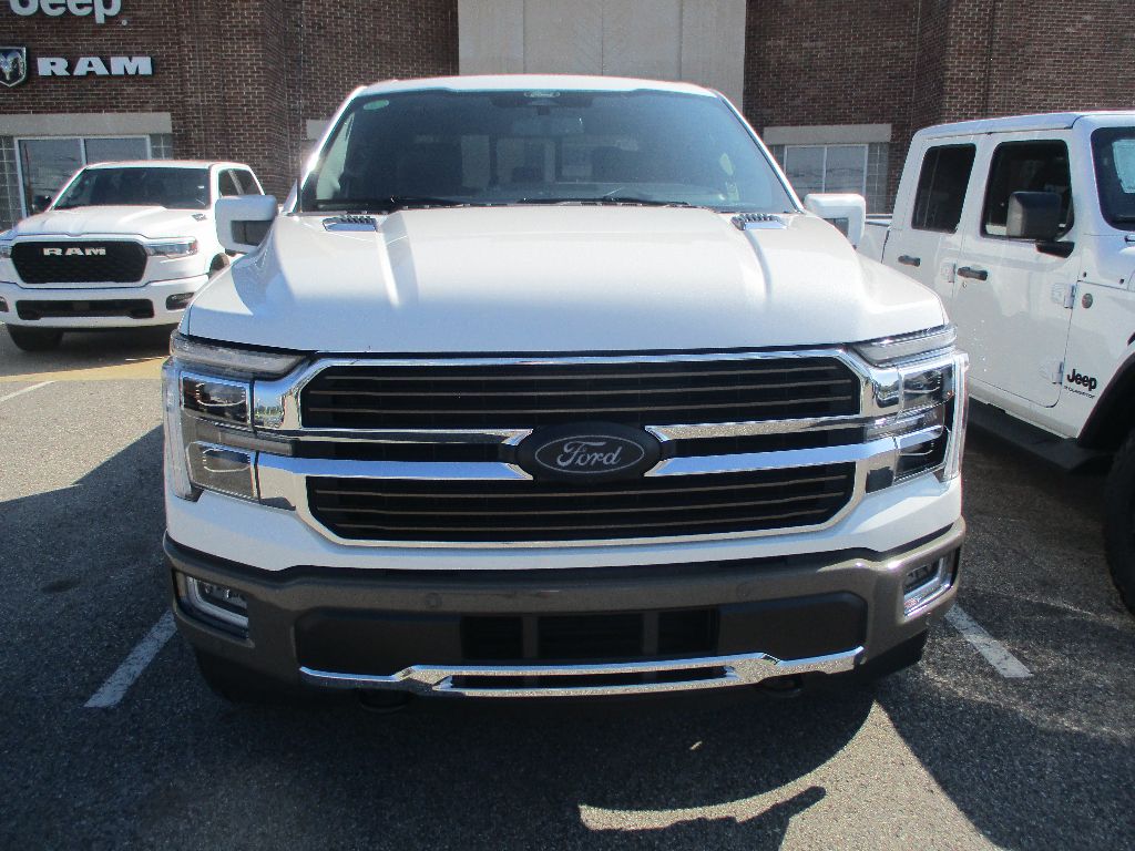 2025 Ford F-150 King Ranch photo 2