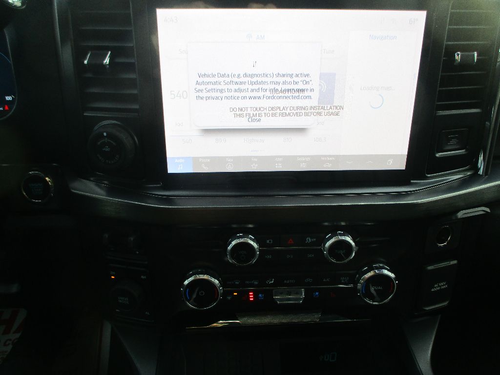 2025 Ford F-250 Lariat photo 4