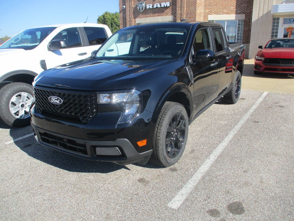 New 2025 Ford Maverick XLT SuperCrew