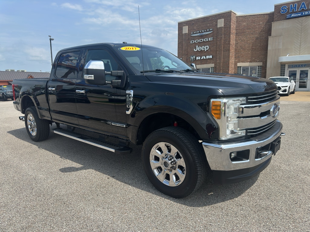 Used 2017 Ford Super Duty F-250 SRW Lariat