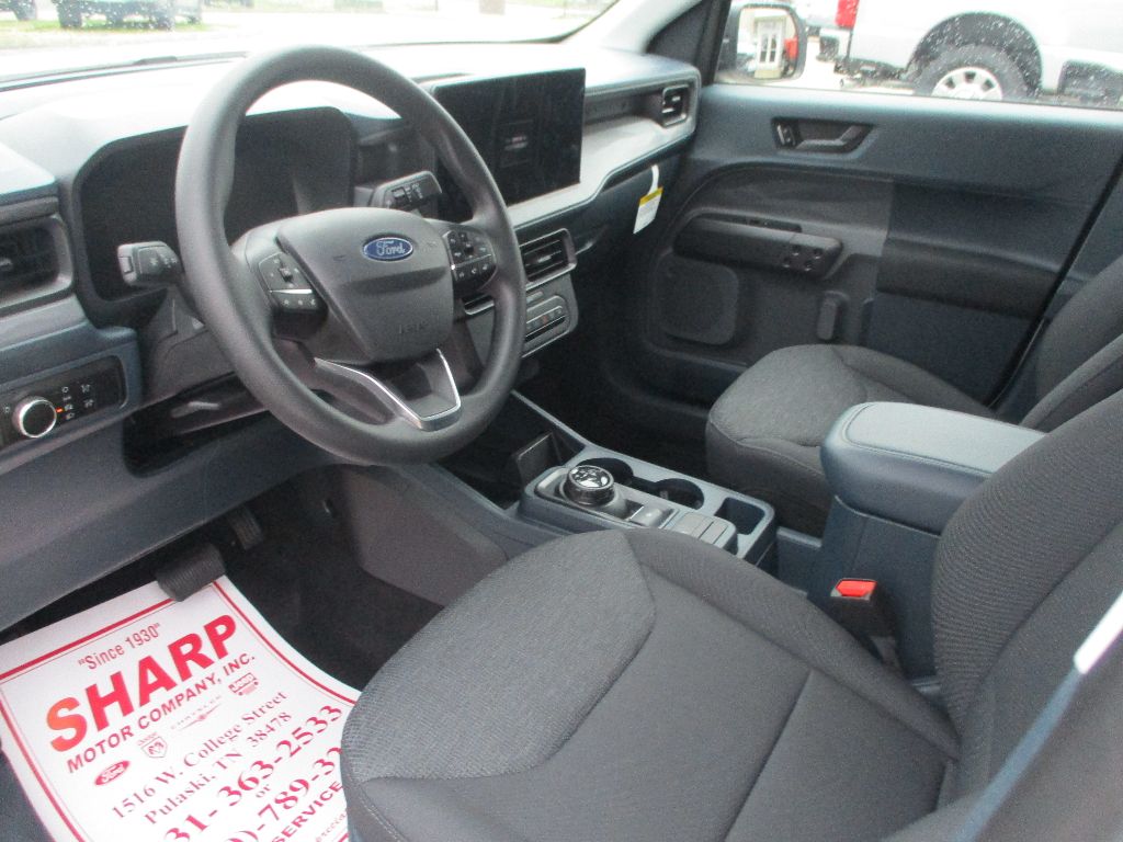 2025 Ford Maverick XL photo 4
