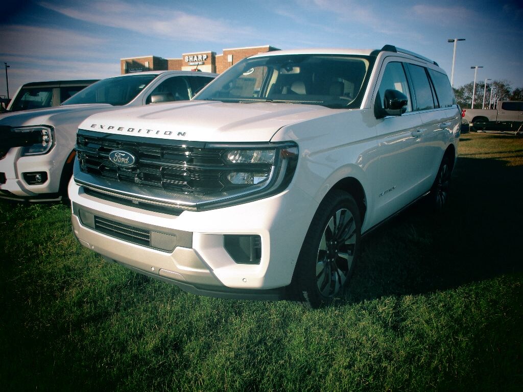New 2025 Ford Expedition Platinum SUV