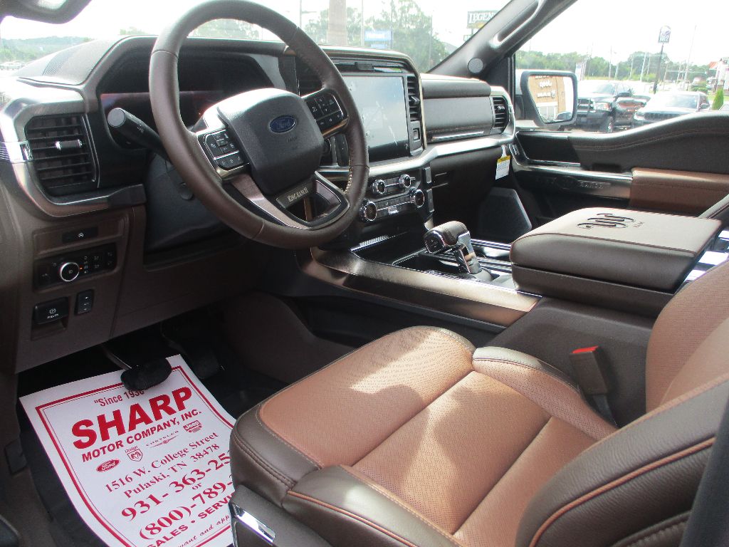 2025 Ford F-150 King Ranch photo 2