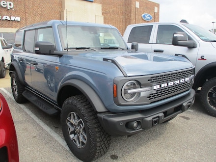 2025 Ford Bronco Badlands SUV