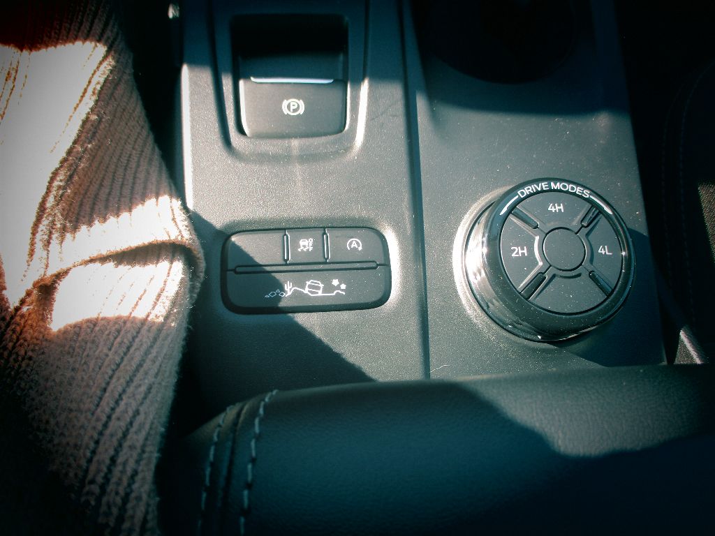 2025 Ford Ranger XLT - Photo 8