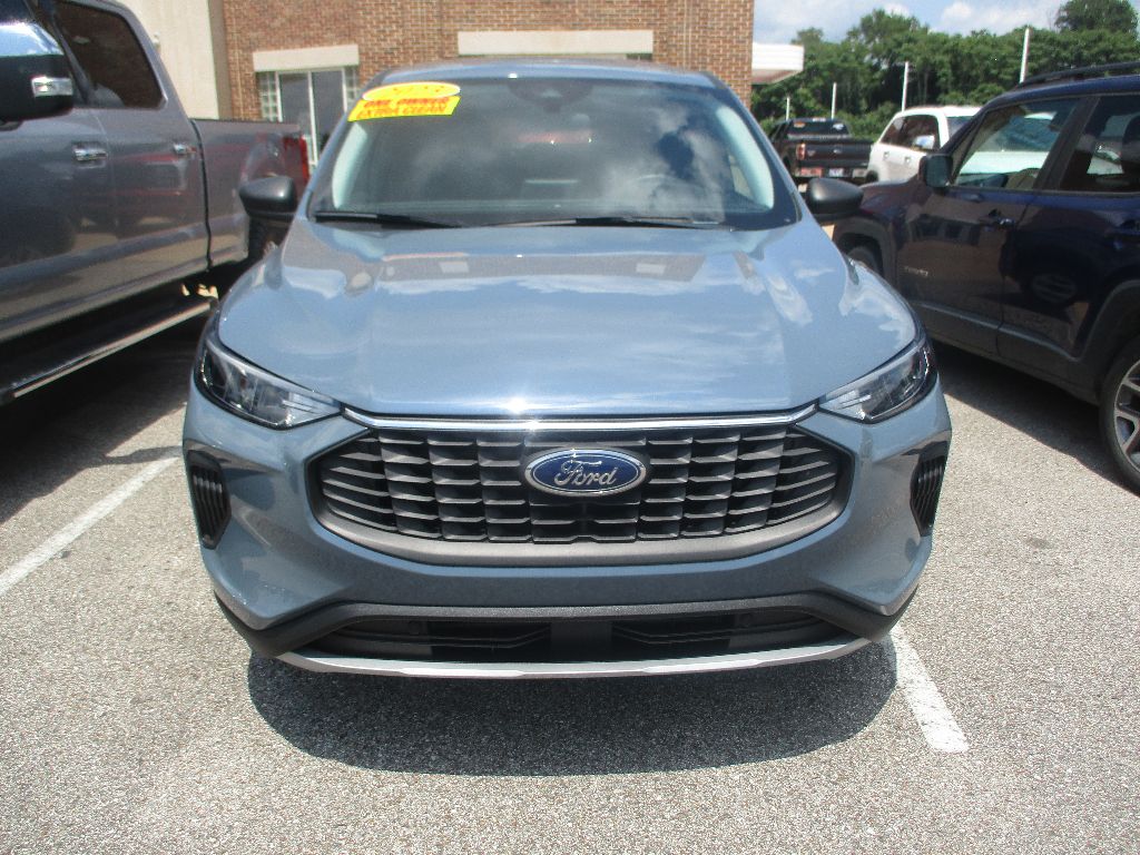 2023 Ford Escape Active photo 2