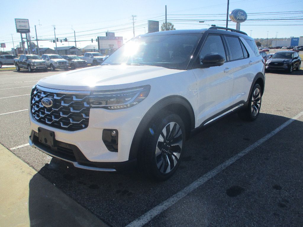 2026 Ford Explorer Platinum photo 3