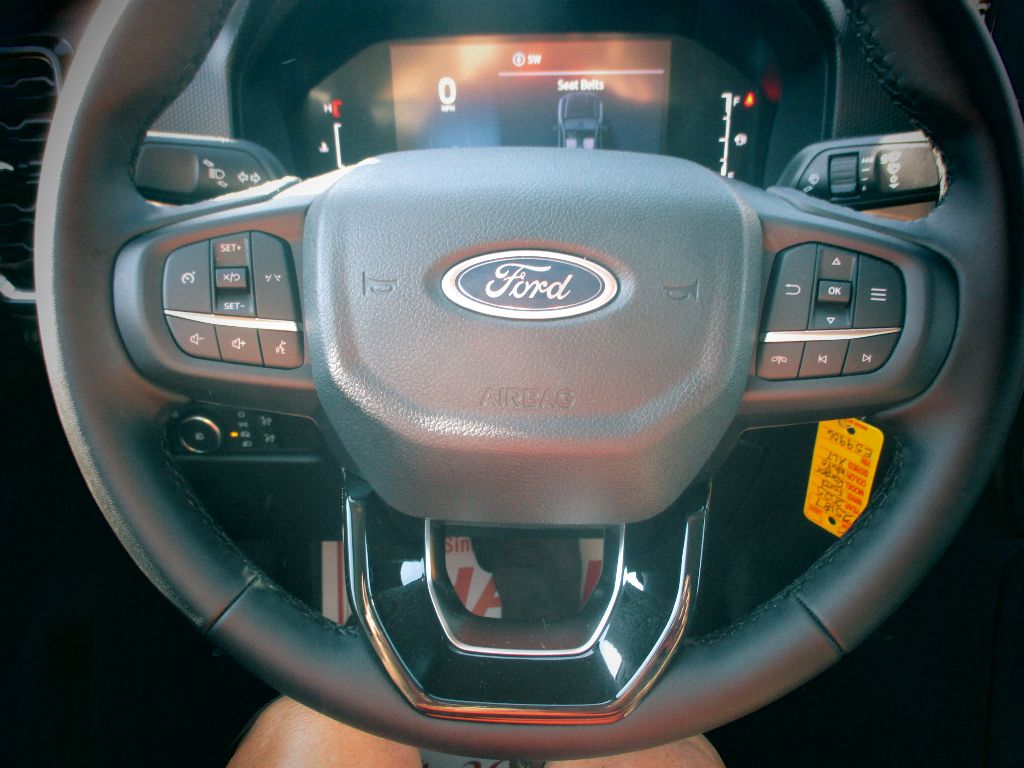 2025 Ford Ranger XLT - Photo 9