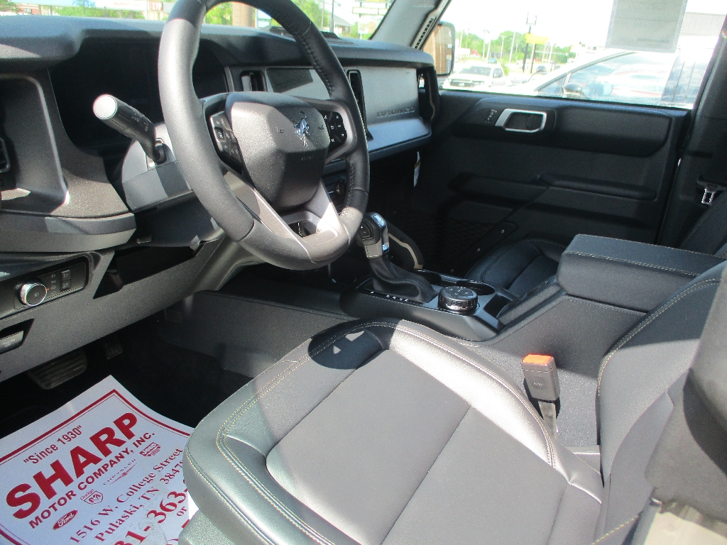 2026 Ford Bronco 4-Door Badlands - Photo 4
