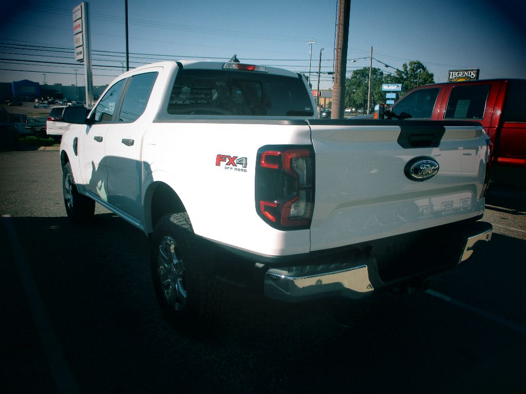 2025 Ford Ranger XLT - Photo 17