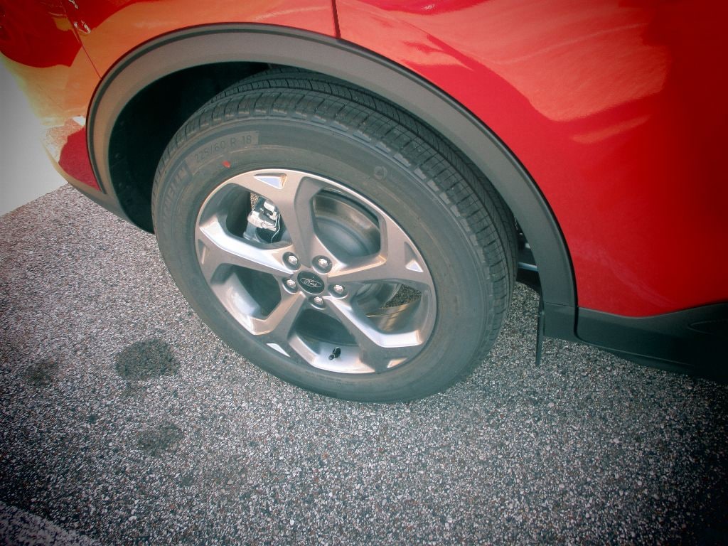 2026 Ford Escape ST-Line - Photo 23