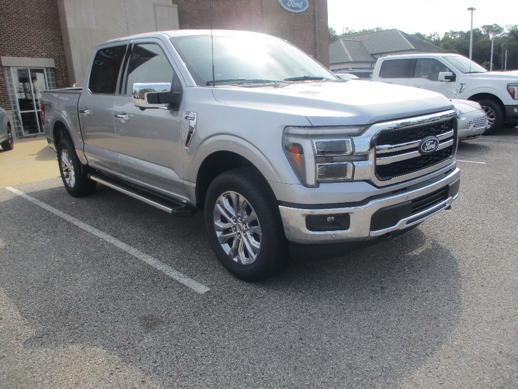 2026 Ford F-150 Lariat 4x4 SuperCrew 5-1/2 Box's photo