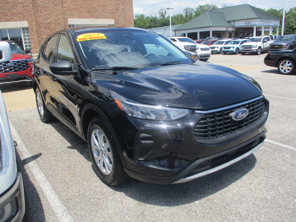 2025 Ford Escape Active FWD's photo