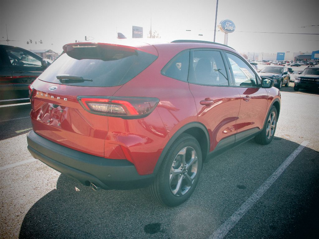 2026 Ford Escape ST-Line - Photo 21