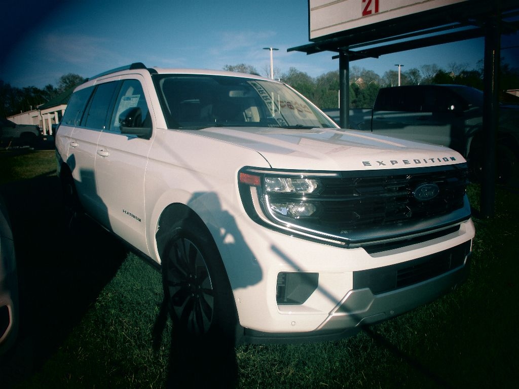 New 2025 Ford Expedition Platinum SUV